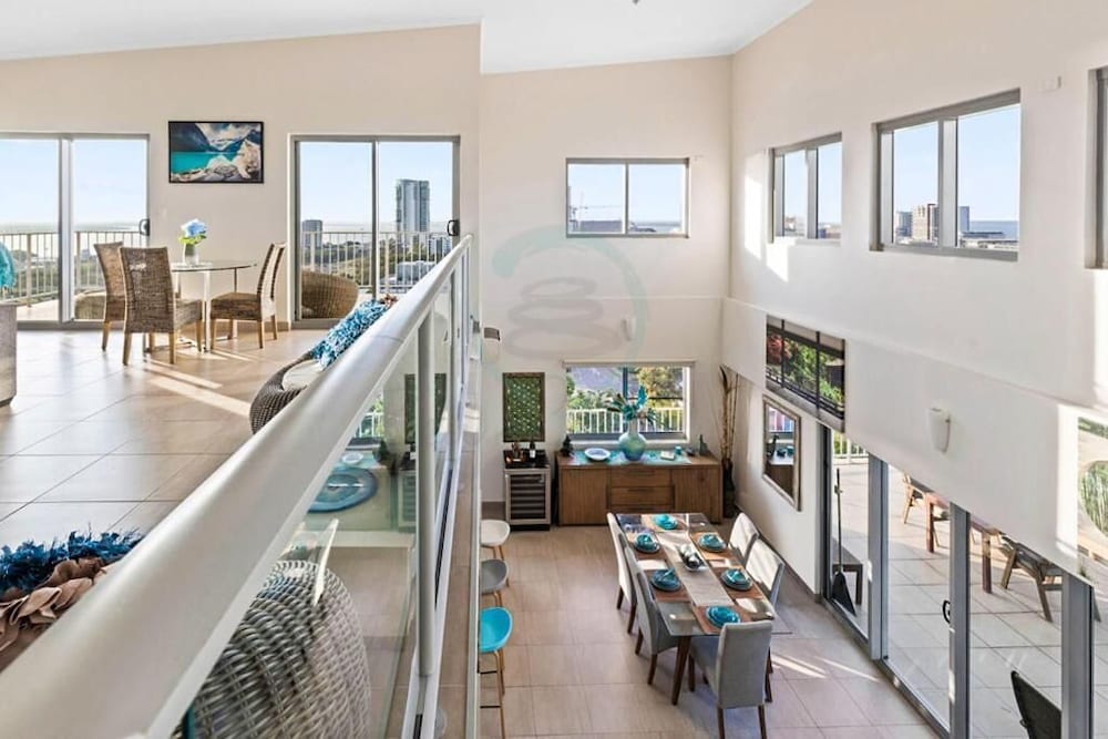 Фото Signatures on Woods - Pinnacle