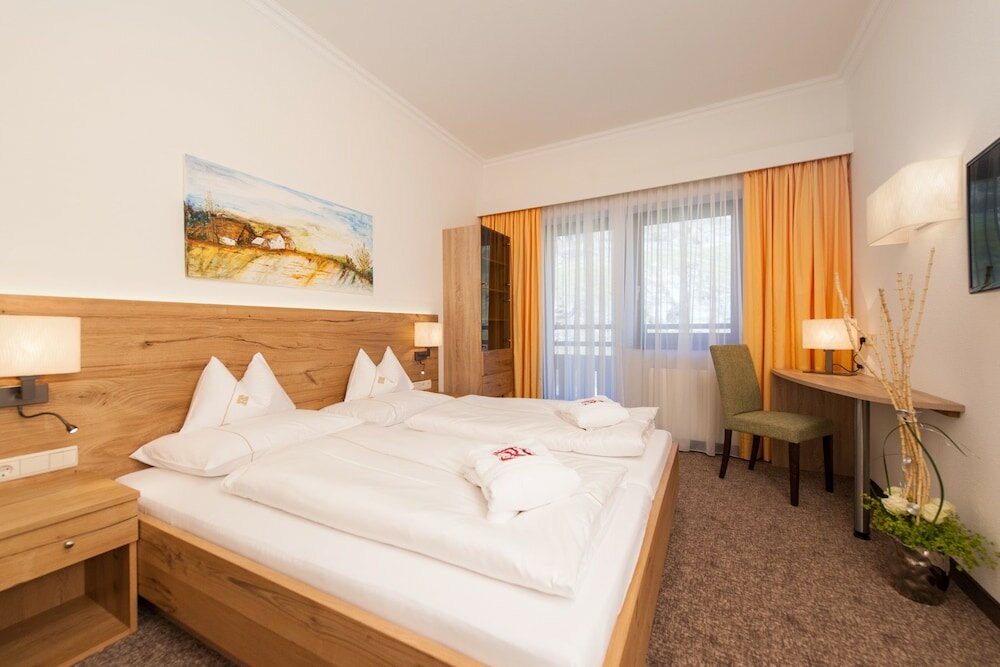 Фото Hotel Madeleine