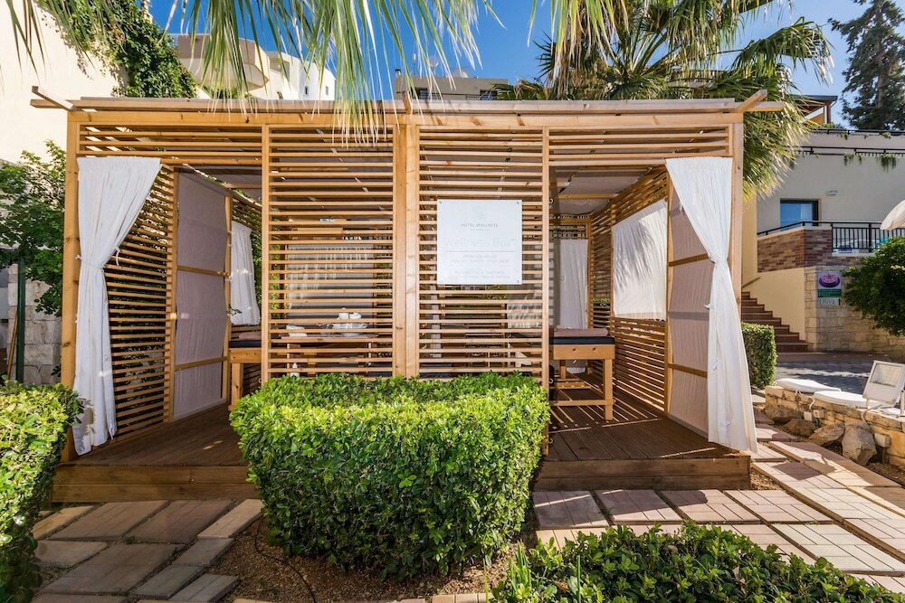 Фото Asterias Village Resort