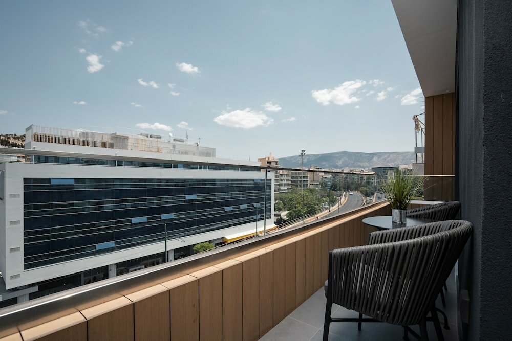 Фото The Edge - Luxury Residences