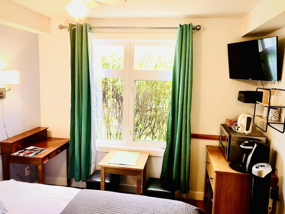 Фото 4 Bedrooms Suite - Group of Families