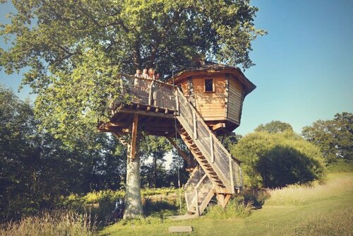 Гостиница La Chouette Cabane в Шато-Гонтье