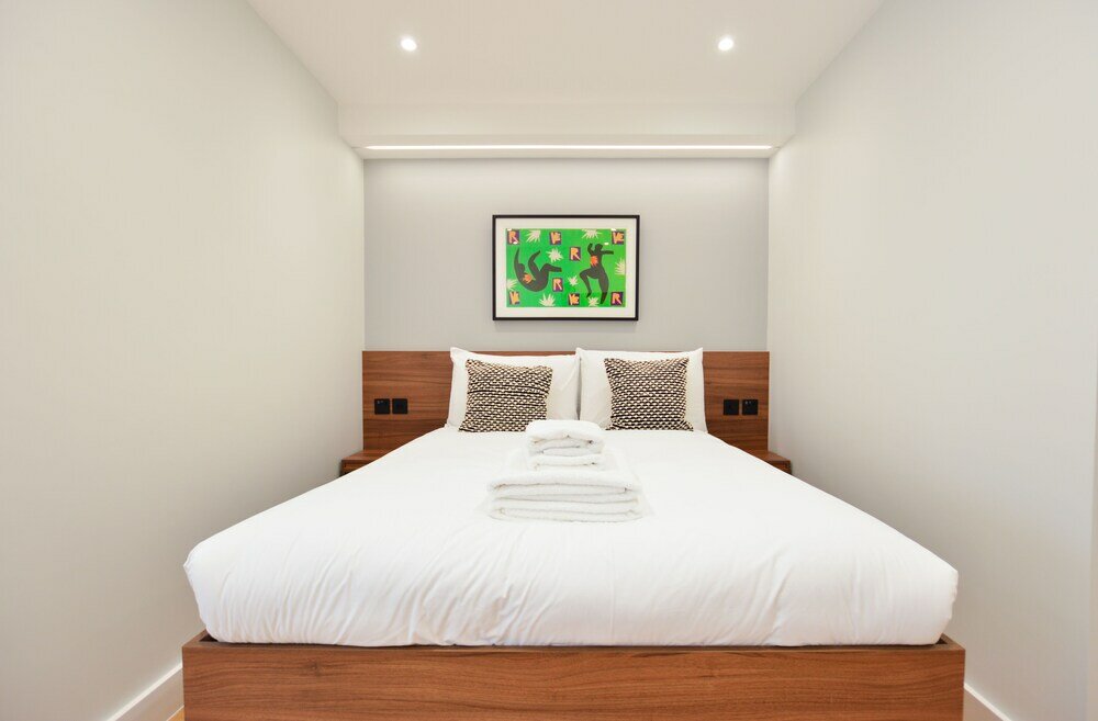 Фото Leinster Square Serviced Apartments