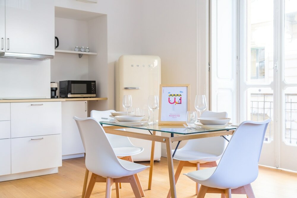 Фото Piazza Amedeo Flat by Wonderful Italy