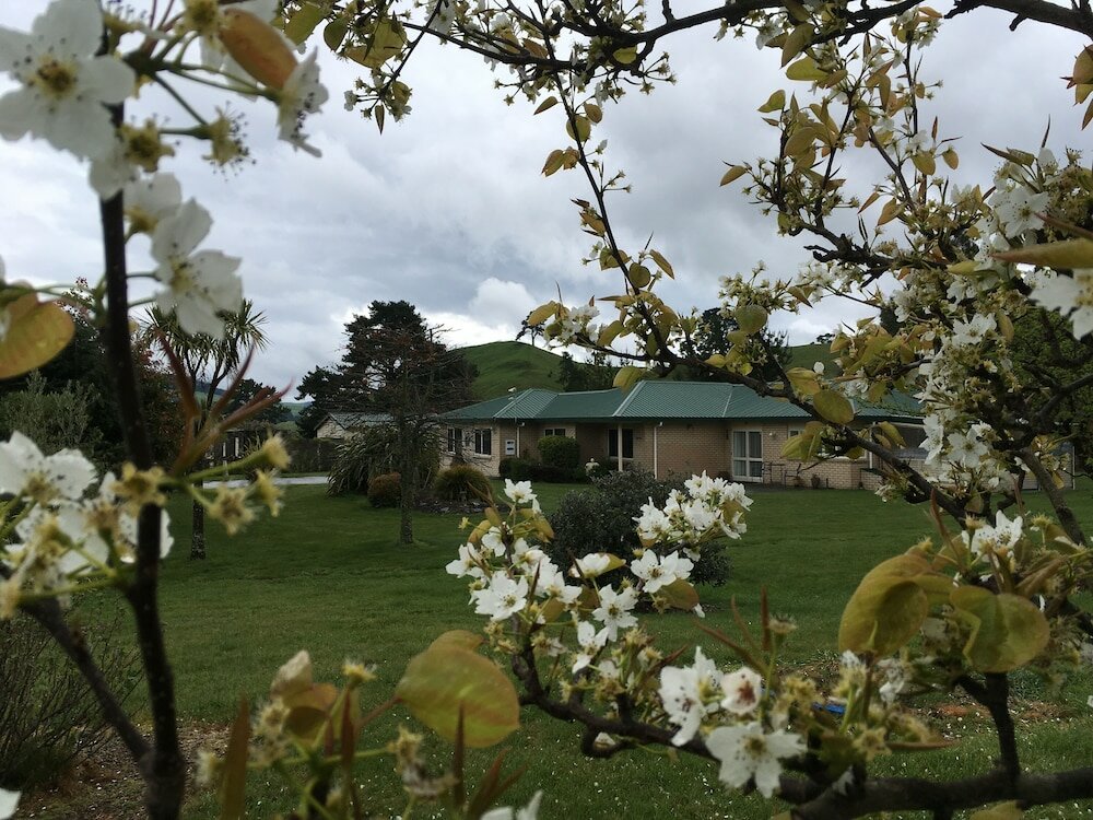 Фото Orchard View FarmStay Retreat