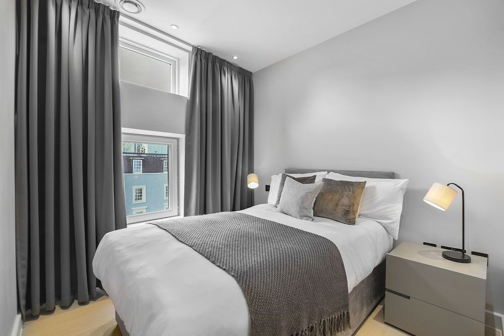 Фото Vauxhall Bridge Road by Q Apartments