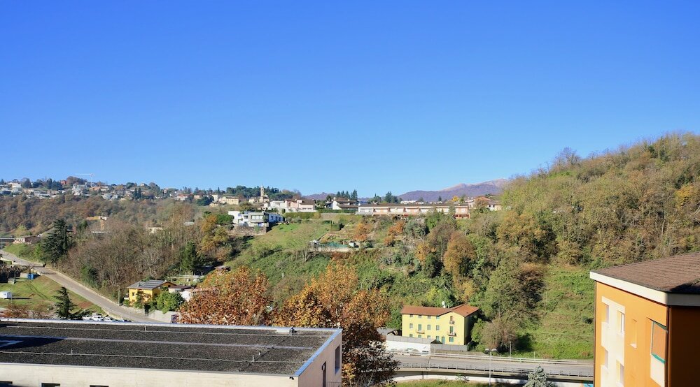 Фото Pazzallo Apartments