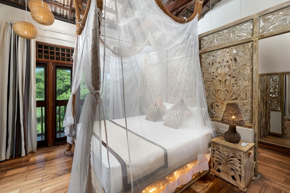 Фото DCanal House