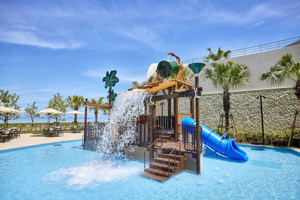 Фото Ryukyu Hotel & Resort Nashiro Beach
