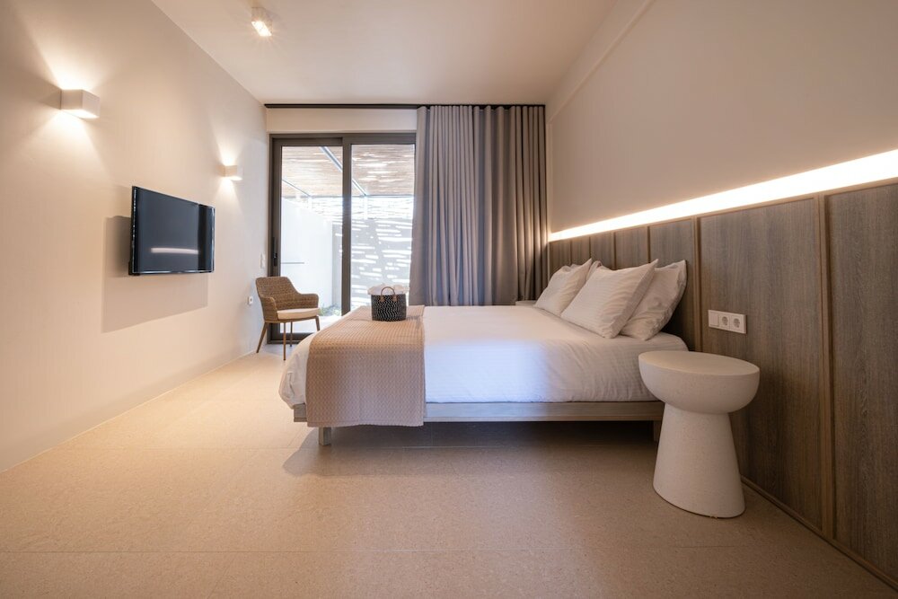 Фото Yenesis Seaside Retreat - Adults only