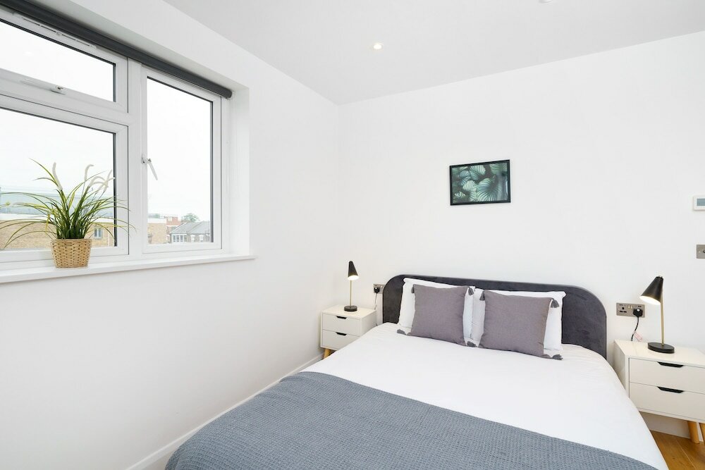 Фото Panther House by Oval