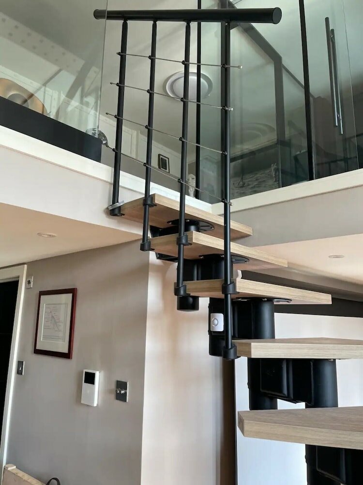 Фото Unique 1bd Flat - 4 Minutes From Victoria Park