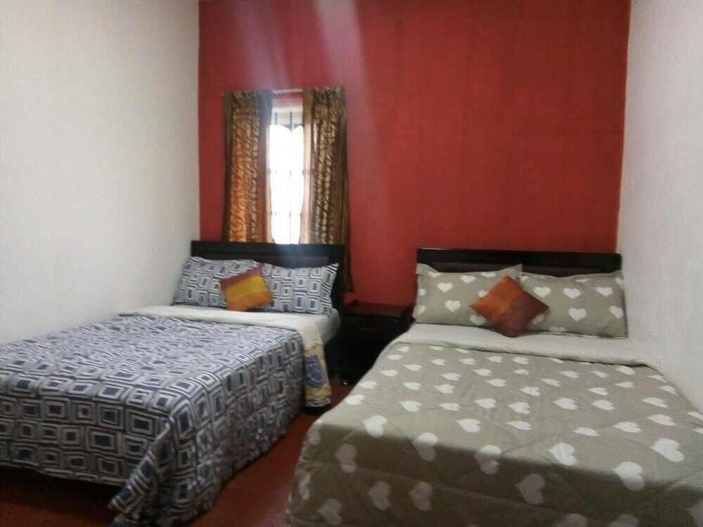 Фото White Cottage Nuwara Eliya