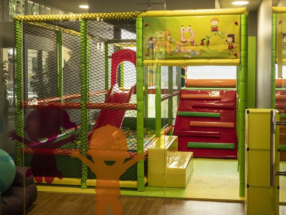 Фото The Five Elements Hotel