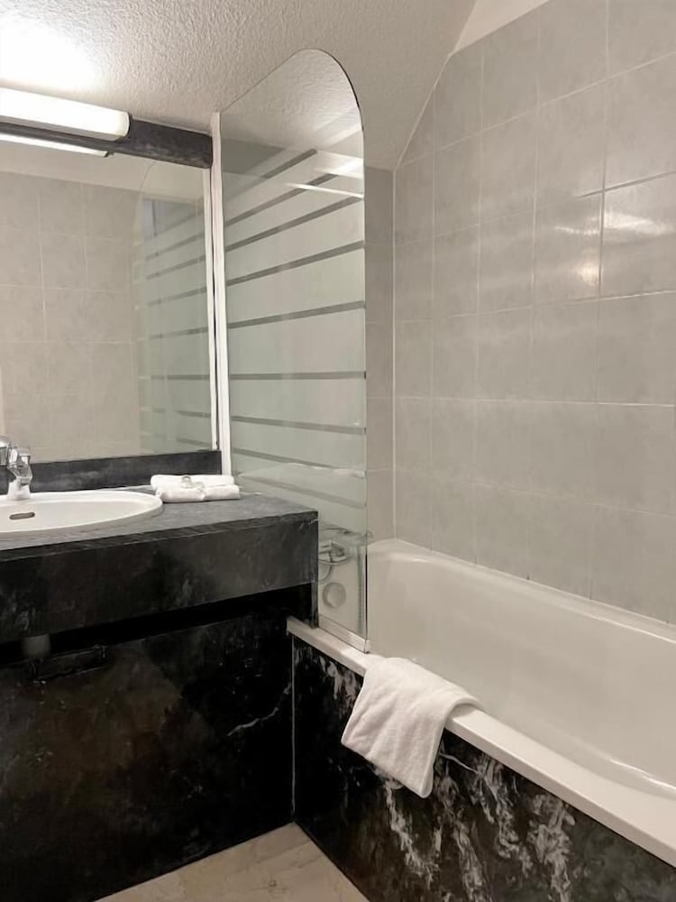 Фото Le Trianon Arcachon