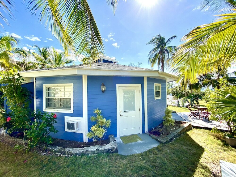 Фото Отель The Sunset Cove And Rainbow Room