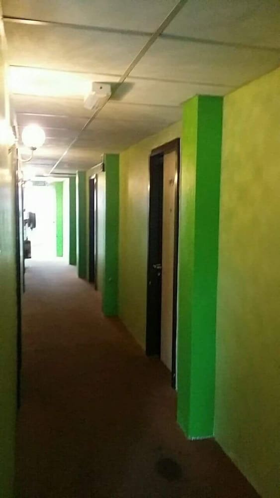 Фото The Garden Inn