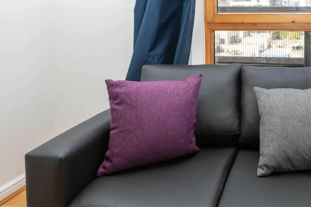 Фото Top Floor 1bd Flat With Balcony - Isle of Dogs