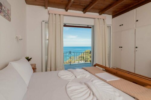 Гостиница Agnadi Sea View Apartments