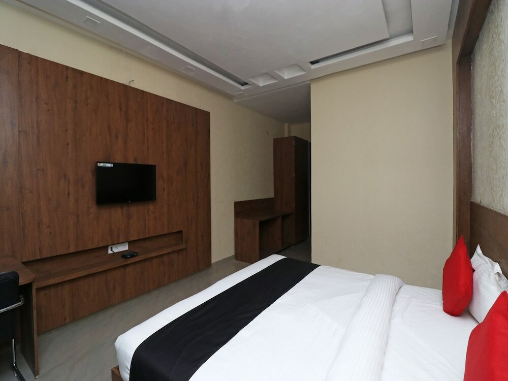 Фото Capital O 30857 The Kd Resort