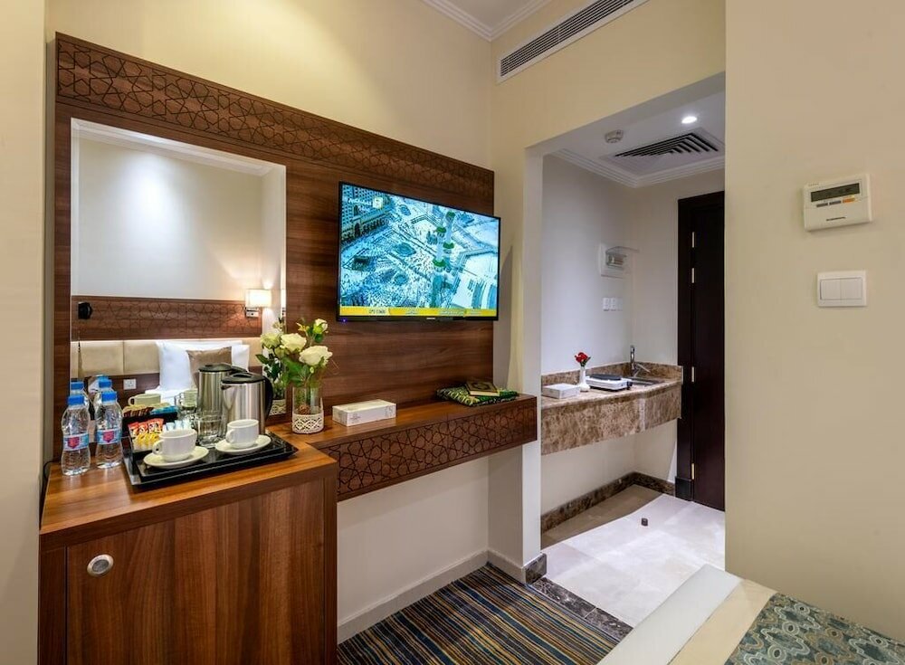 Фото Snood Remaz Hotel