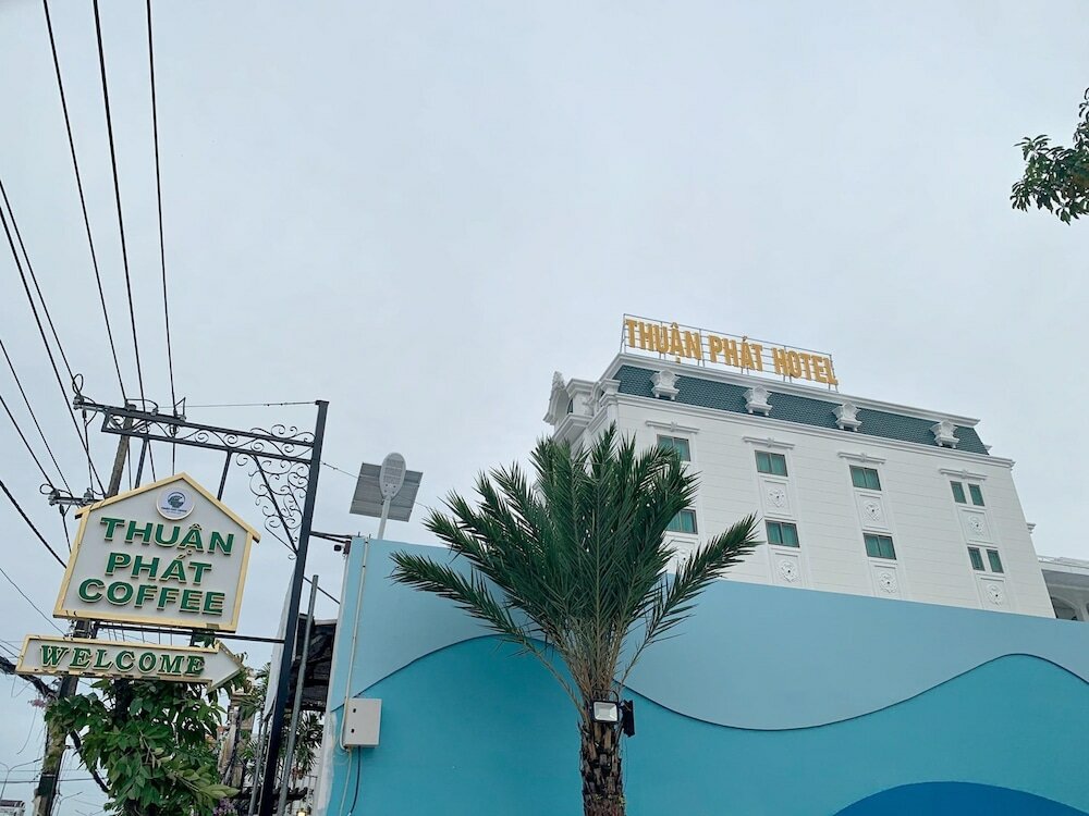 Фото Thuan Phat Hotel