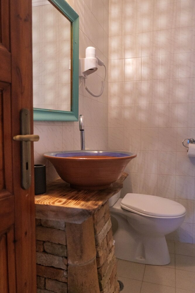 Фото Amnisiades Apartments