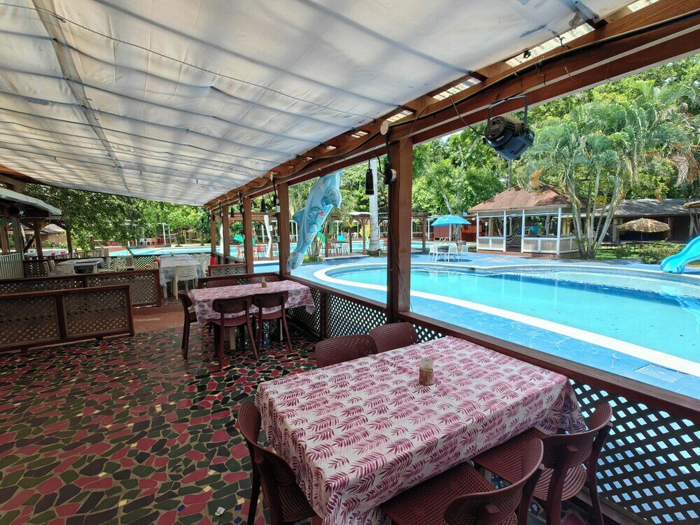 Фото Hotel Cabañas River Park