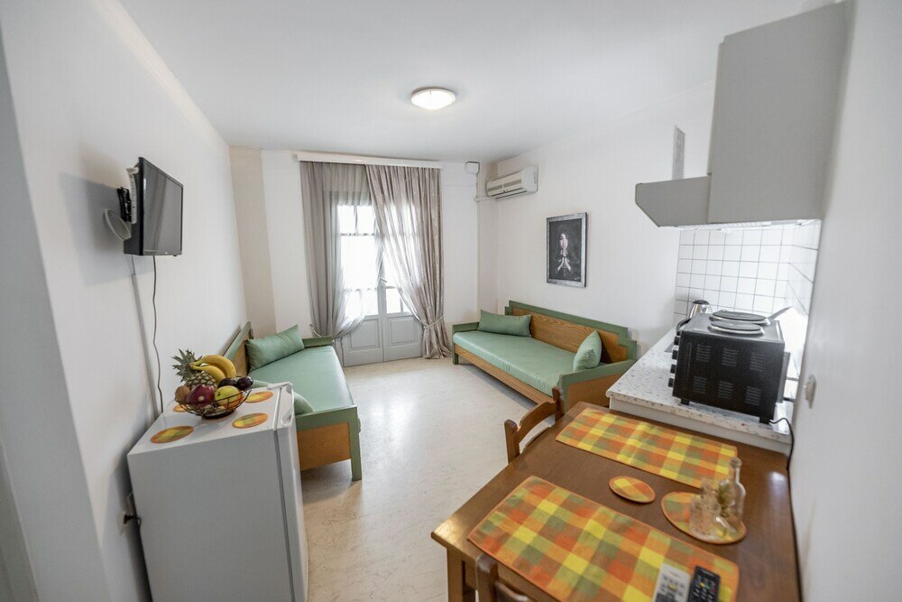 Фото Helen Suites