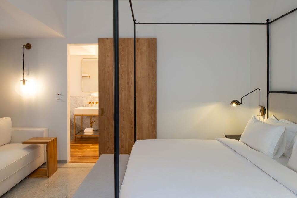 Фото The Charleston