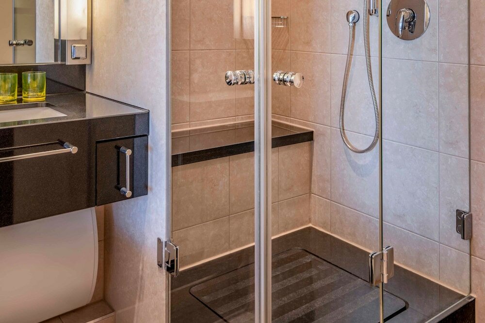 Фото Four Points by Sheraton Munich Arabellapark