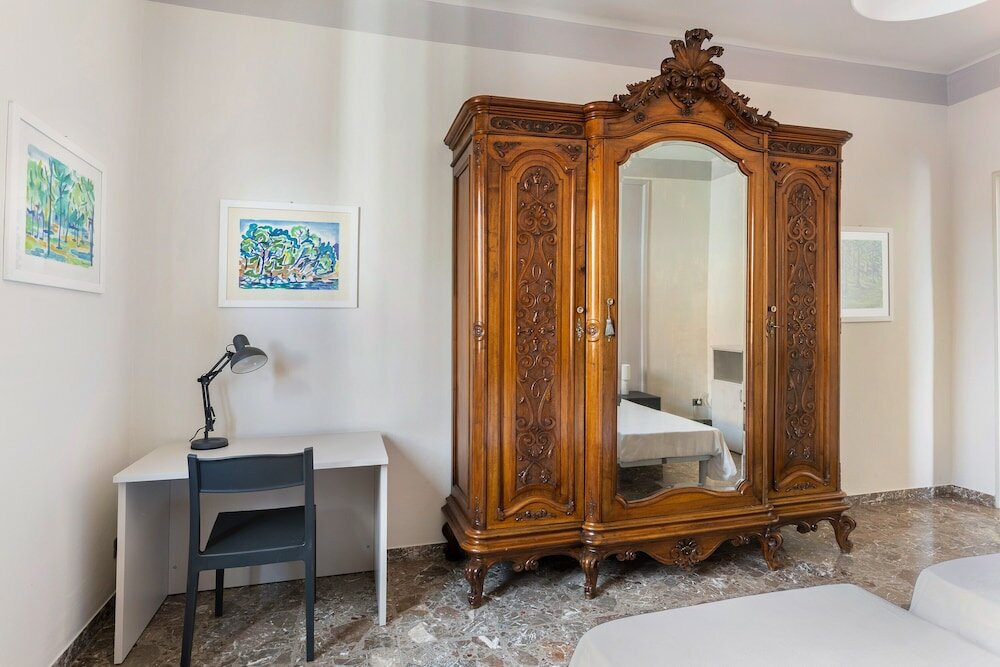 Фото Irnerio Apartments Yellow Cat