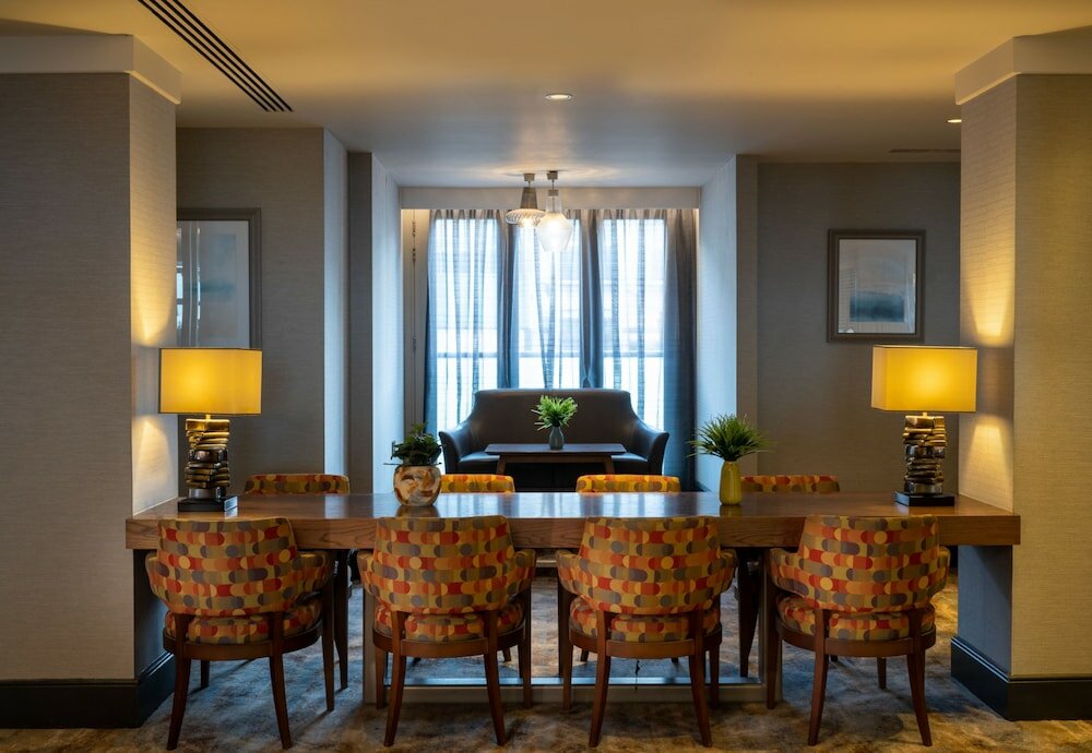 Фото Leonardo Royal Hotel Brighton Waterfront - Formerly Jurys Inn