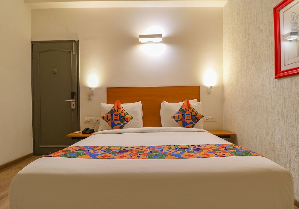 Фото Fabhotel Lord Inn