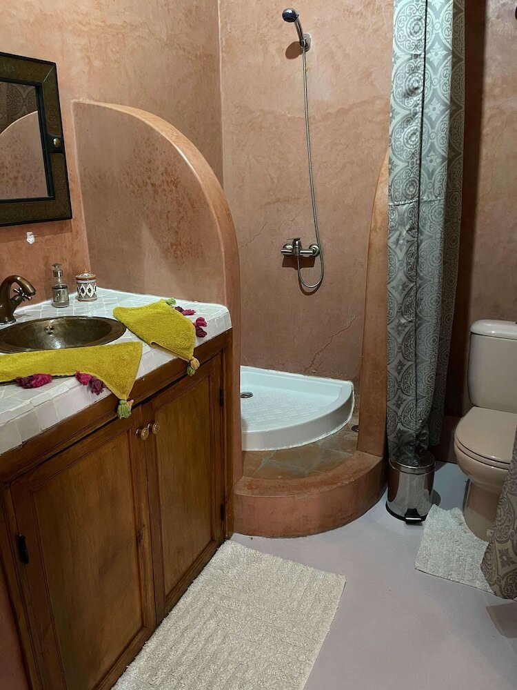 Фото Riad Alqimam