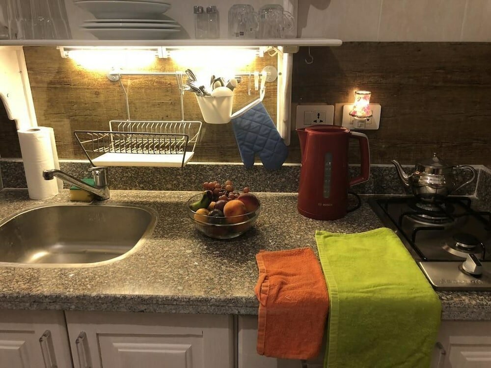 Фото The Cozy Pool Home