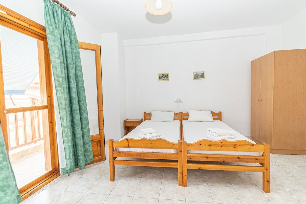 Фото Mina-Maria Apartments