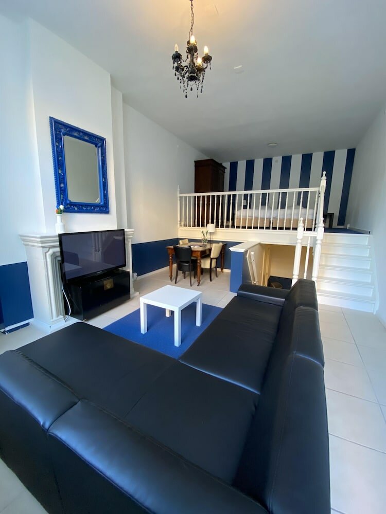 Фото Hotel Bridges House