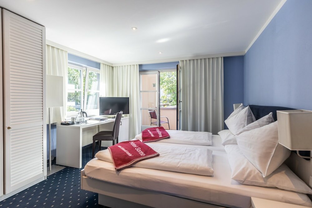 Фото отеля 2