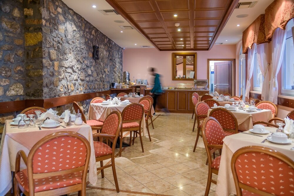 Фото Hotel Kastoria