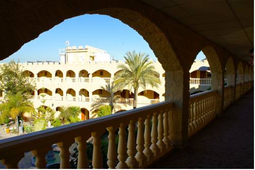 Фото Hotel Plaza del Castillo