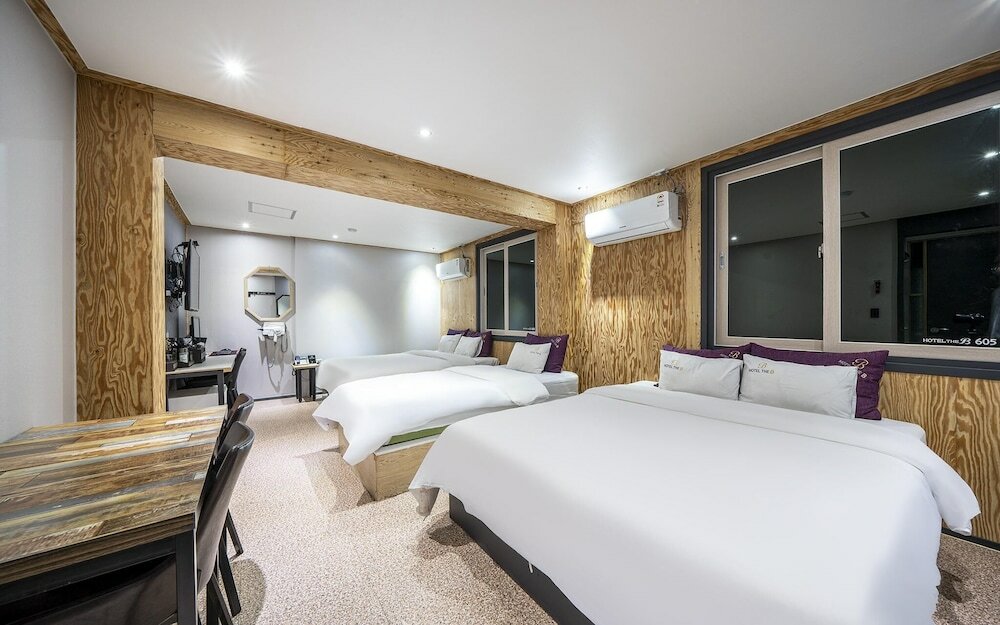 Фото Yeosu Hotel The B