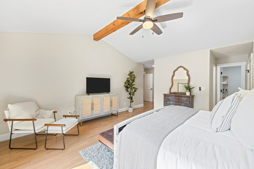 Фото Blue Ridge Buyout by Avantstay Private Guest Suite! 5 Bedroom Buyout!