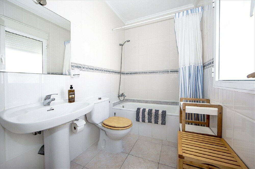 Фото Quesada Golf Holiday Villa