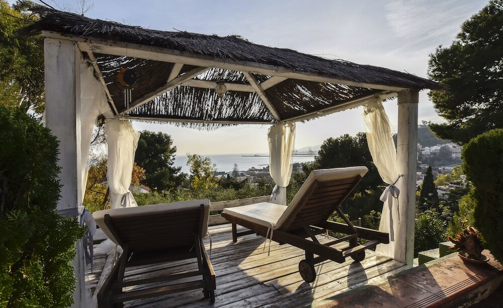 Фото Villa Antumalal