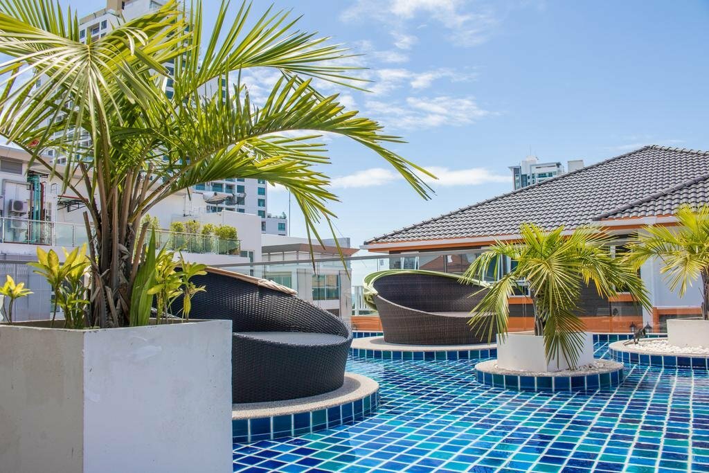 Фото C View Residence