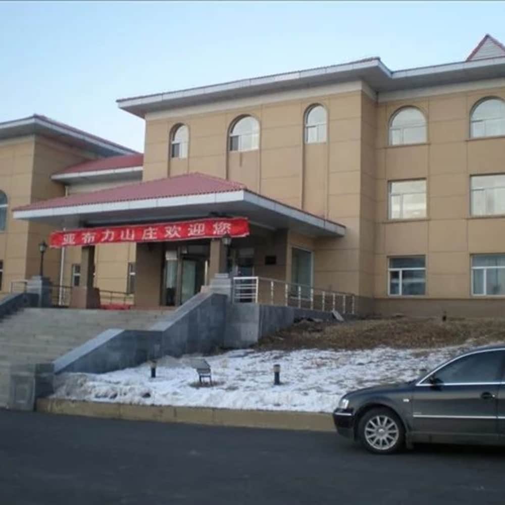 Фото отеля 1