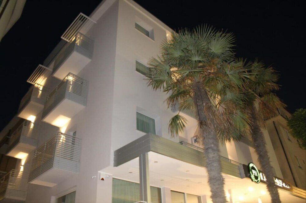 Фото B&b Primrose Residence Hotel