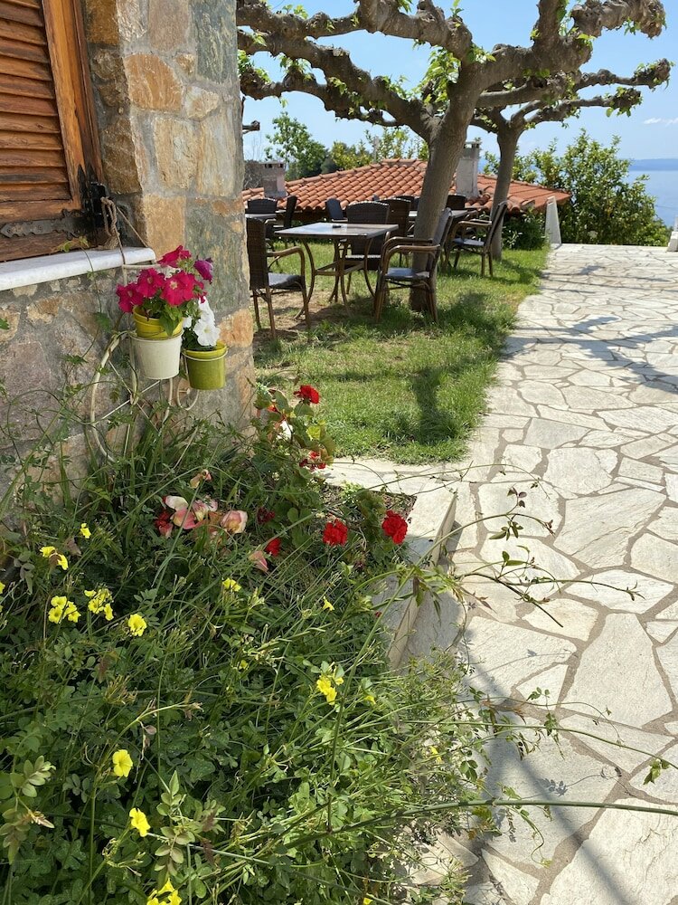 Фото Armonia - Elegant Apartments