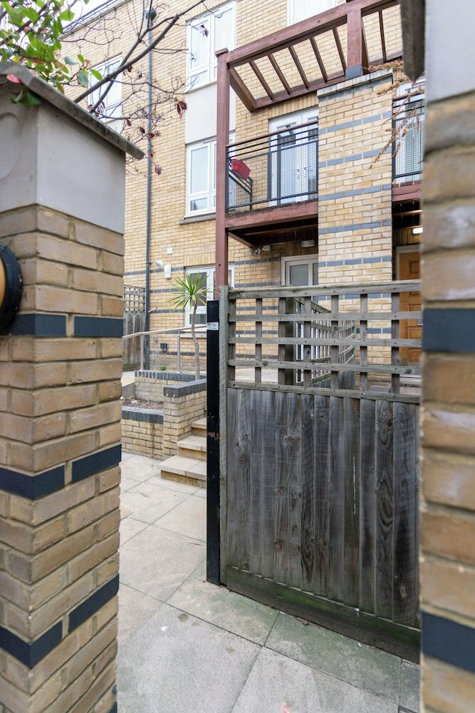 Фото Luxury 5bd Guesthouse